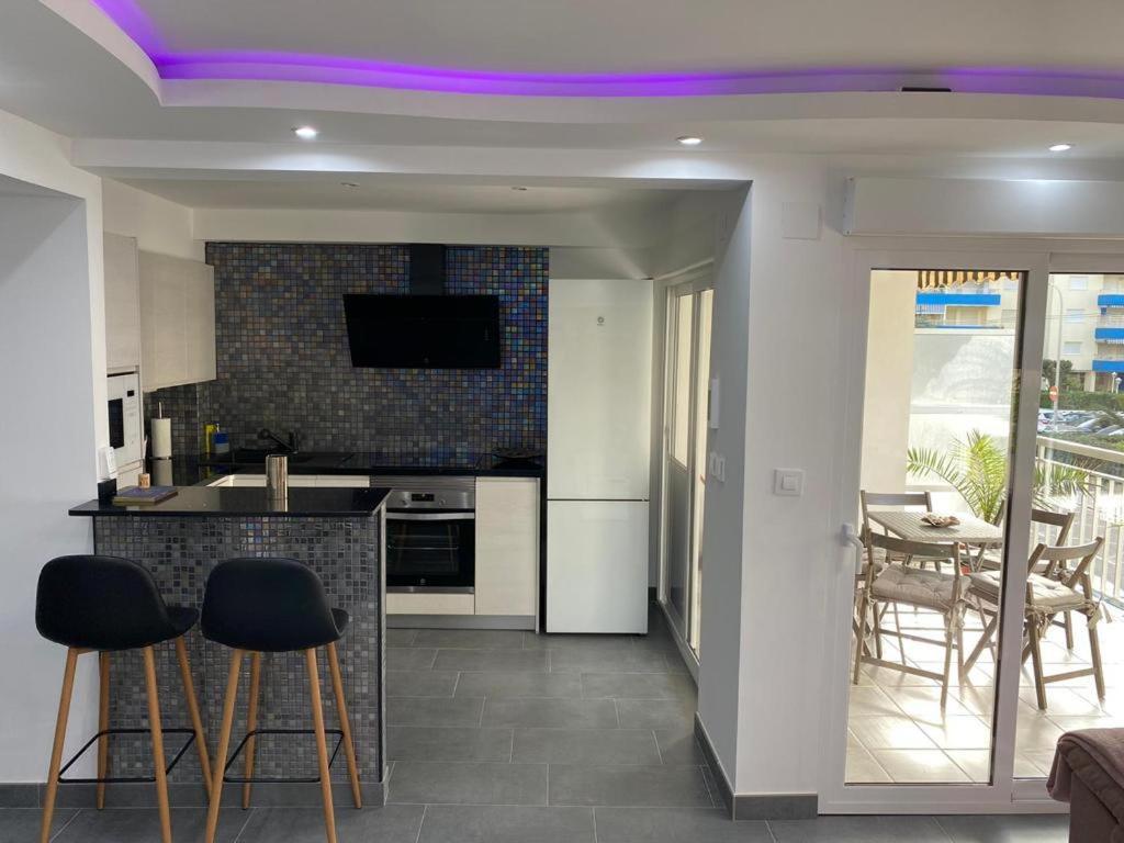 Cozy Apartment, Very Fresh At Playa De Gandia Ngoại thất bức ảnh
